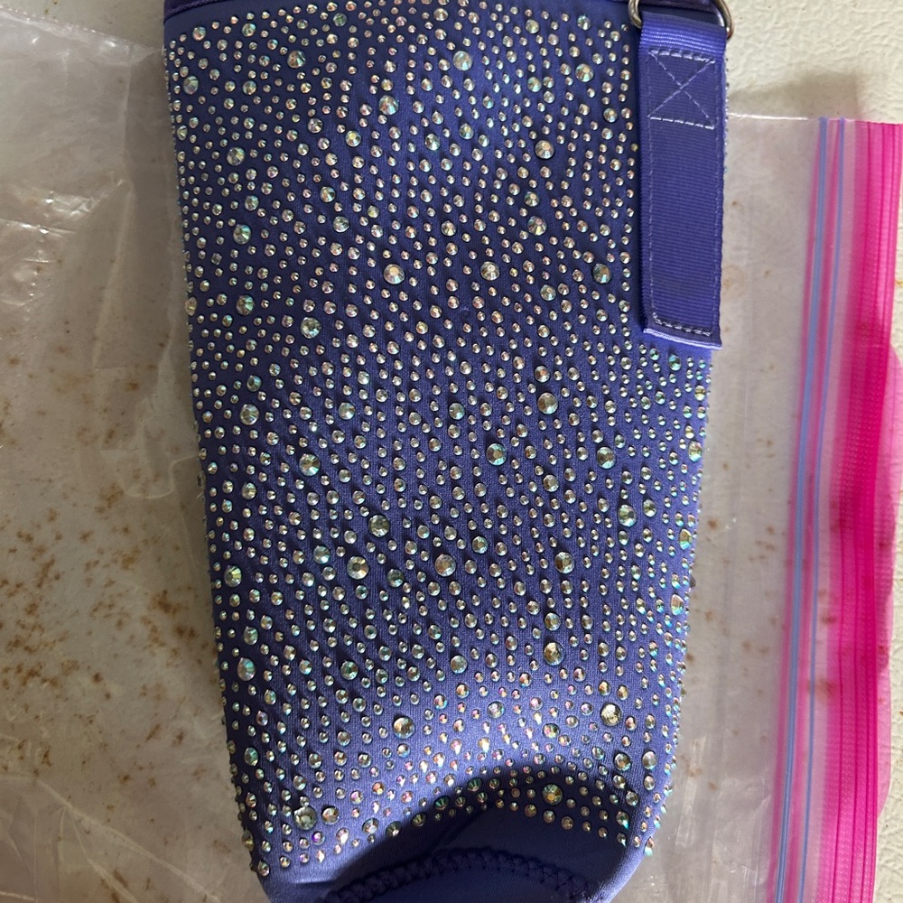 Sparkling Blue Bottle Holder